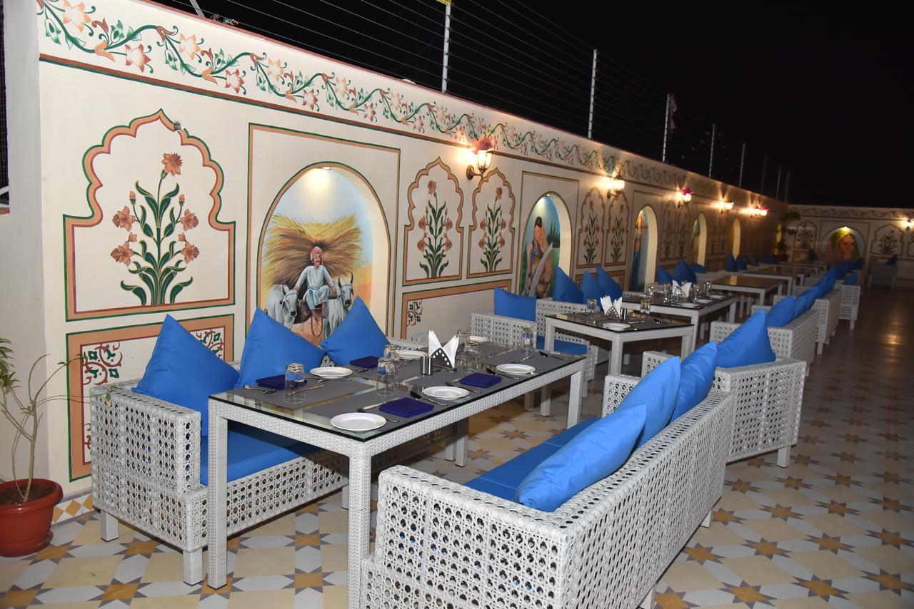 Rnb Select Vijay Palace Jaipur Exteriör bild